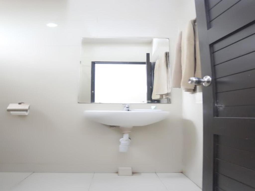 Hotel Kapuas Dharma Pontianak Eksteriør billede